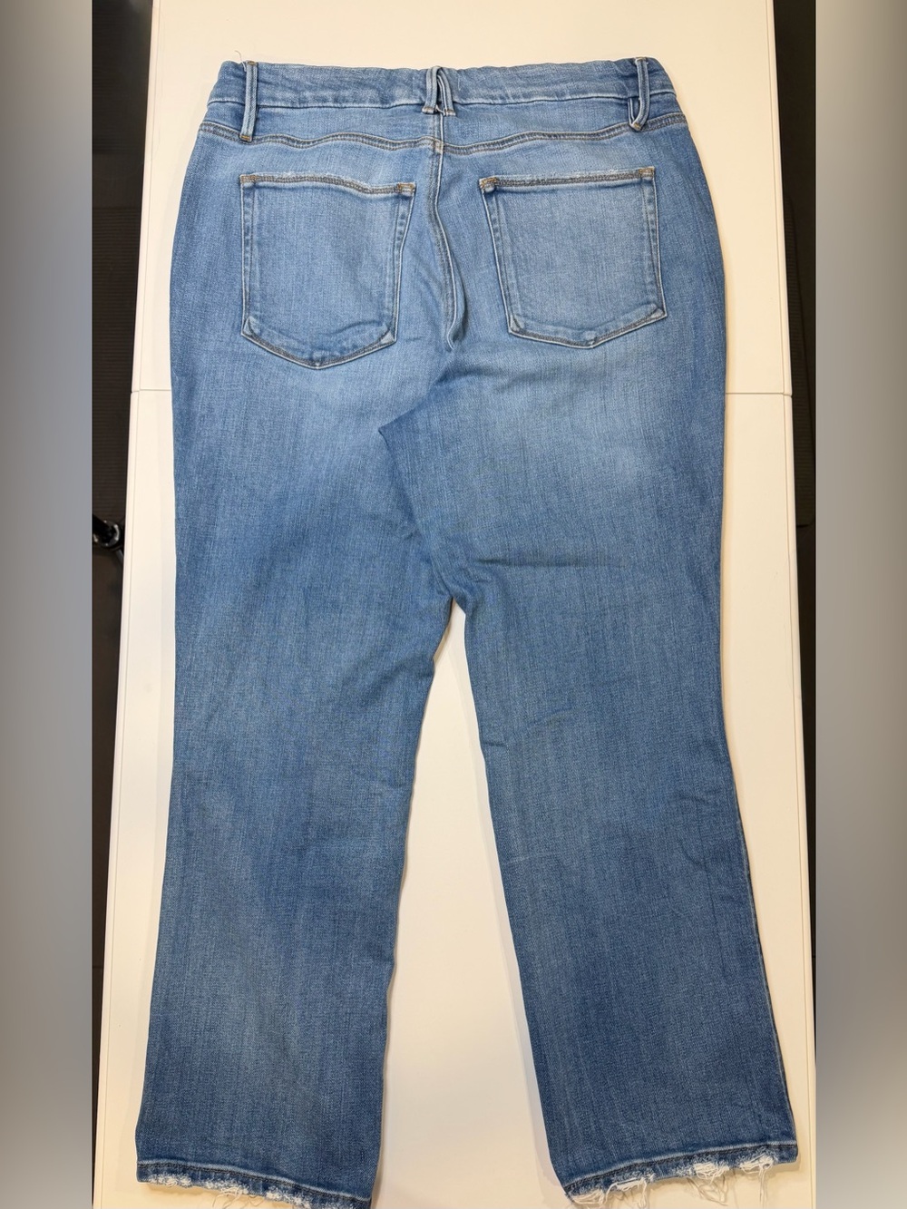 Good American ‘Good Curve Straight’ Jeans Size 15 - Picture 4 of 7